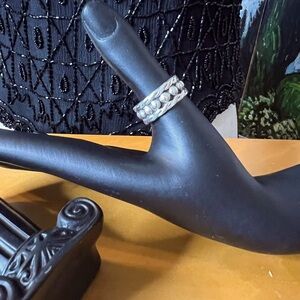 SZ 6.5 Intricately engraved ball and rope ring band is 925 Sterling Silver